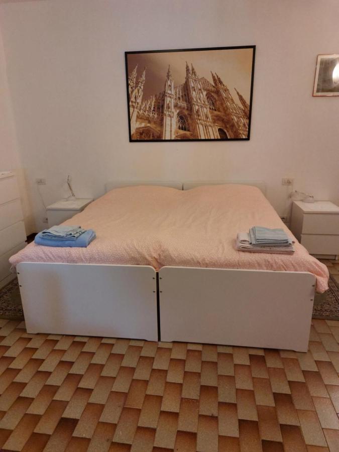 Flat In Milan 3 Appartement Buitenkant foto